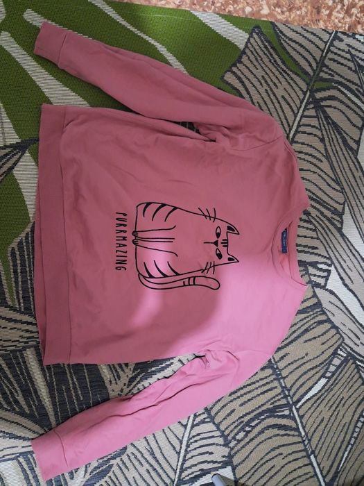 Продам кофты 50-52 размеры.