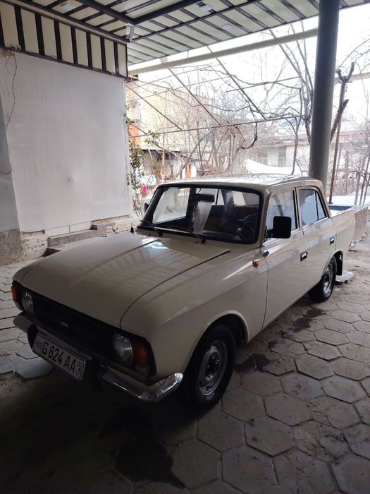 Maskvich 412 sotiladi