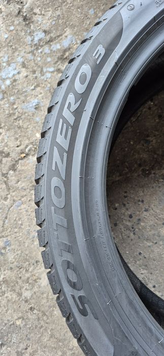 4 anvelope iarna Pirelli,fata 245/40/19,spate 275/35/19.Pret/bucata