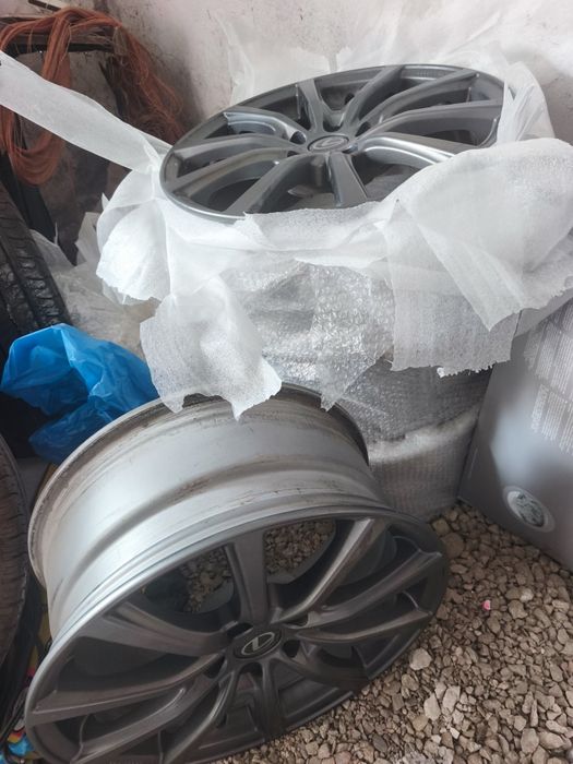 Оригинални алуминиеви джанти Lexus 18" – 5x114.3 – Графит