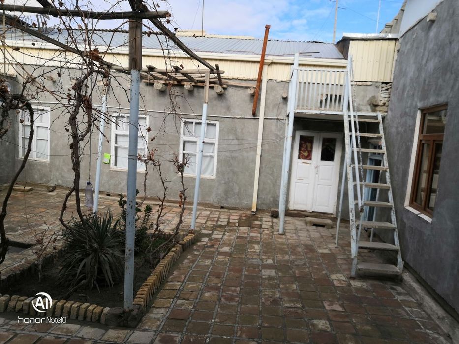 Ҳовли 4 сотих. Эски шаҳар маркази