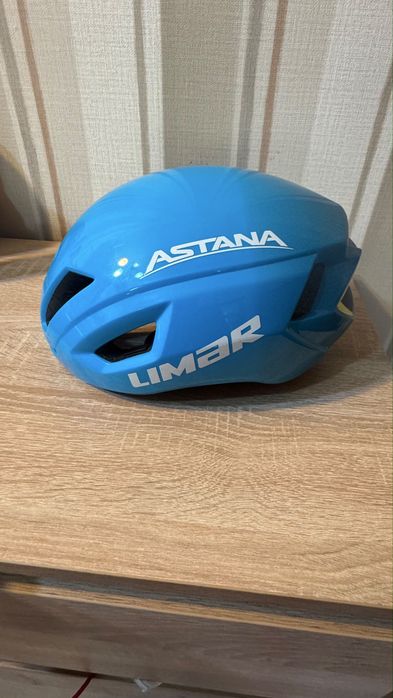 Продам шлем для велоспорта Limar