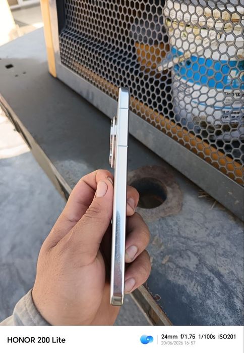 Huawei pura 70 / 12 ga 256
