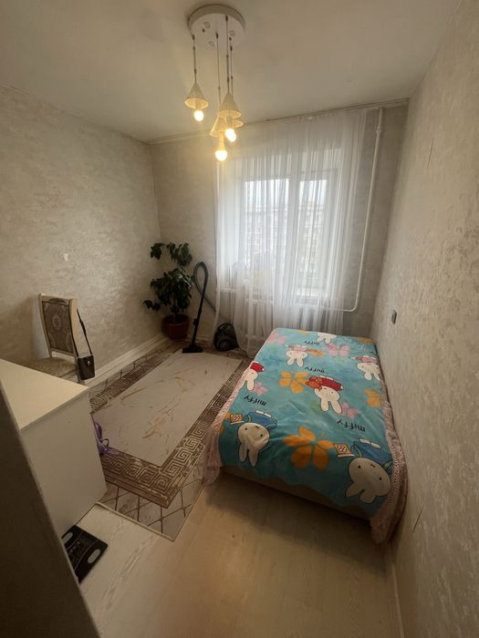 3 комнатная 19 мкр 4/5