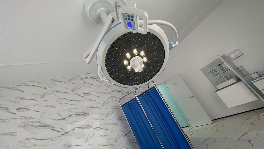 Продам операционную лампу