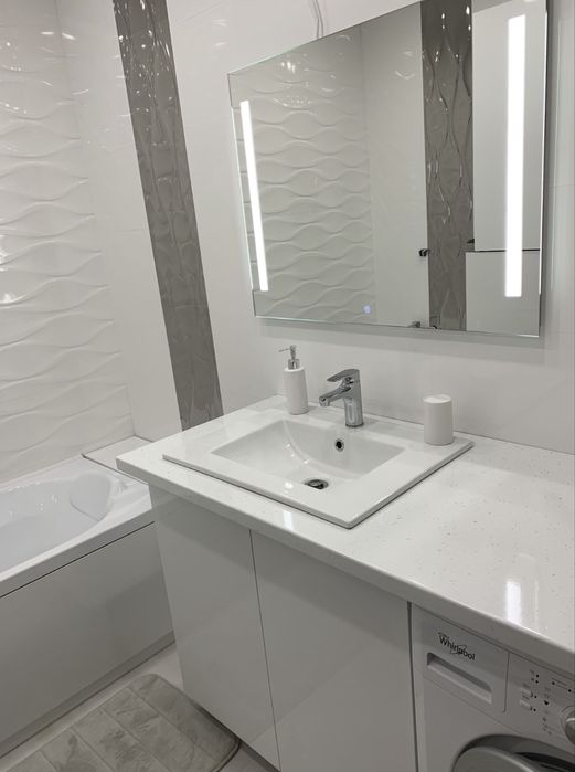 Ofer spre inchiriere apartament Ared