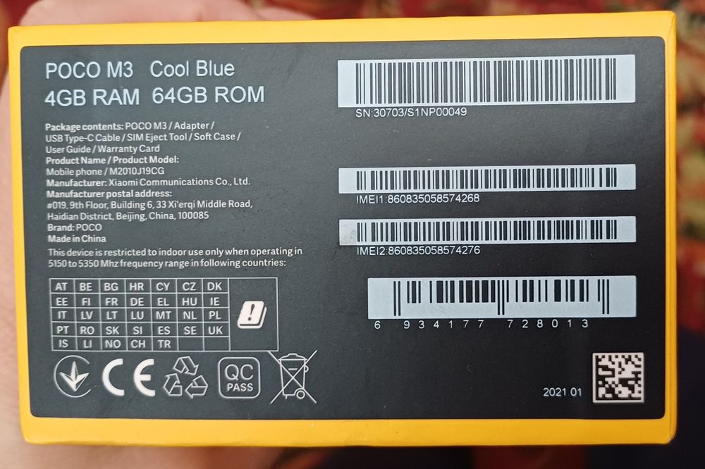 Продам смартфон Pocco M3
