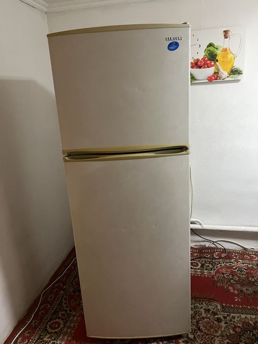 Холадельник Samsyng