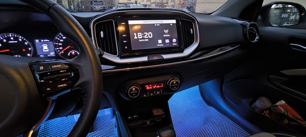 Продам  Kia KX1 2023 г.в.