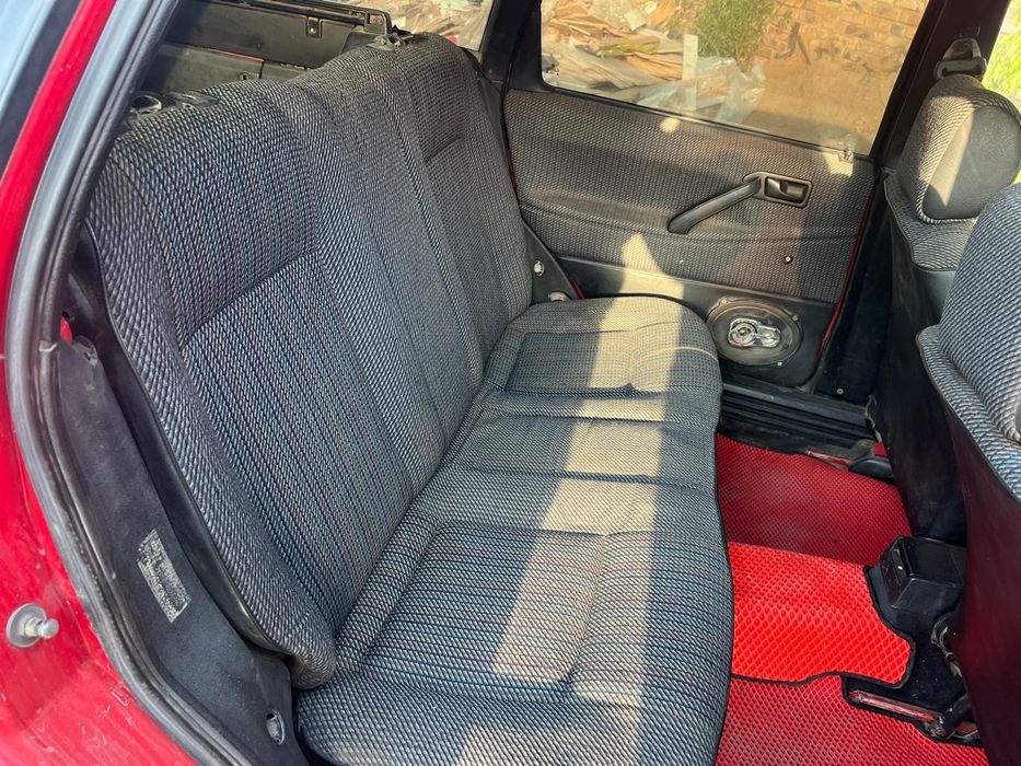 Запчасти на пассат Б3 универсал