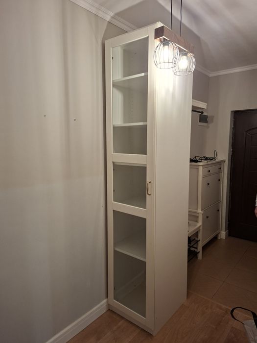 Dulap Ikea usa sticla