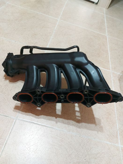 Впускной коллектор м271.948