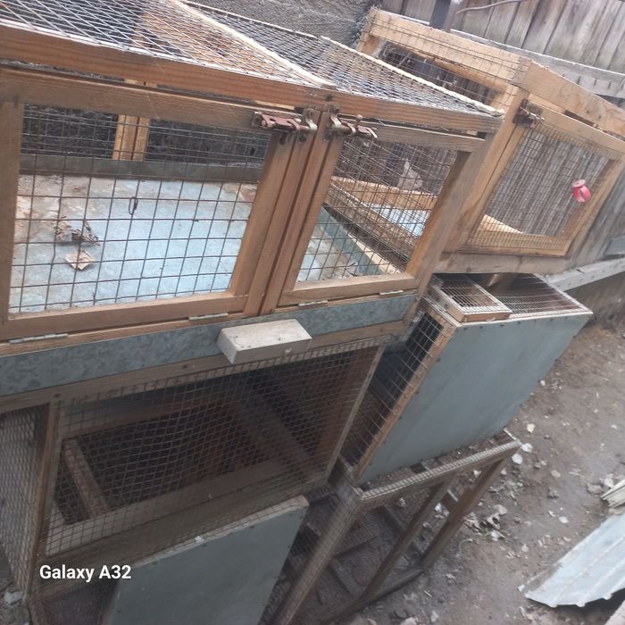 Продам клеточки  для  кролика хорошем  состоянии