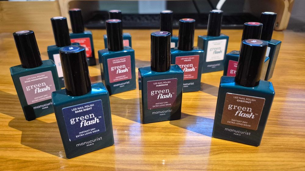 Manucurist Green Flash - Oja semipermanenta TPO-free