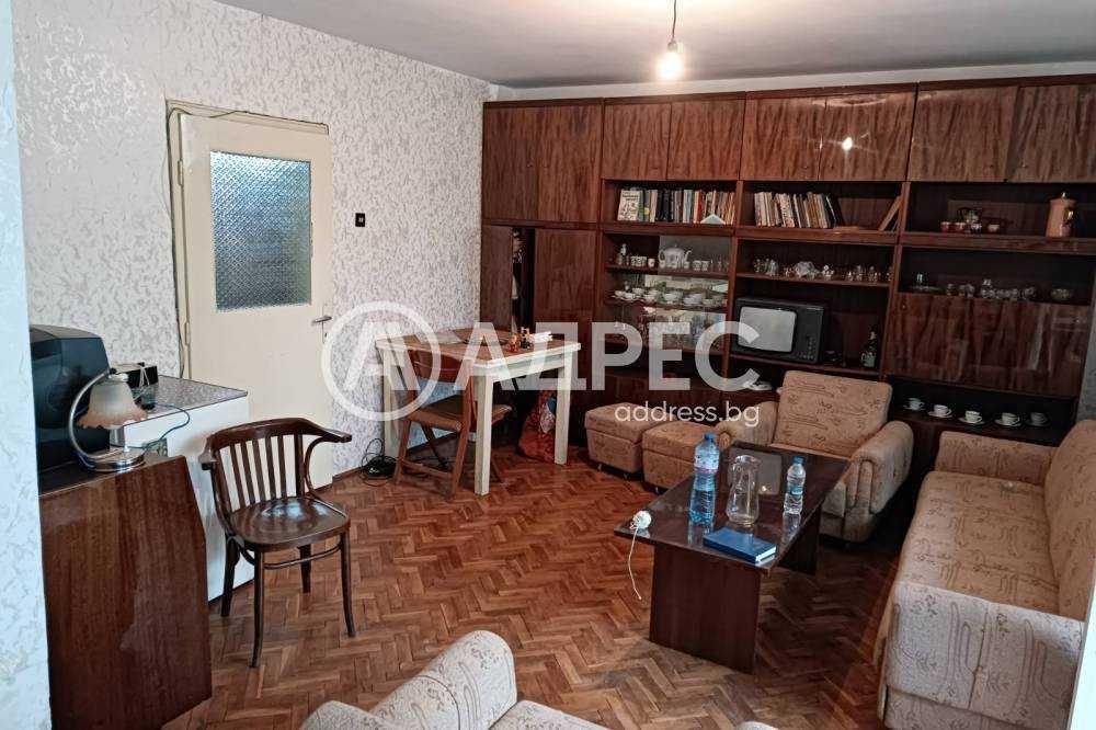 Продава се Тристаен апартамент в Разград, Васил Левски - 88 кв.м за 1159 €/кв.м - Снимка #5