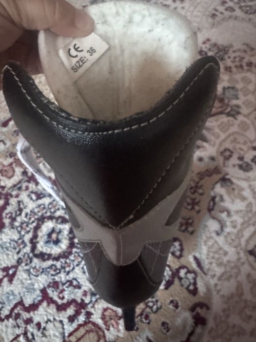 Коньки подрасковый