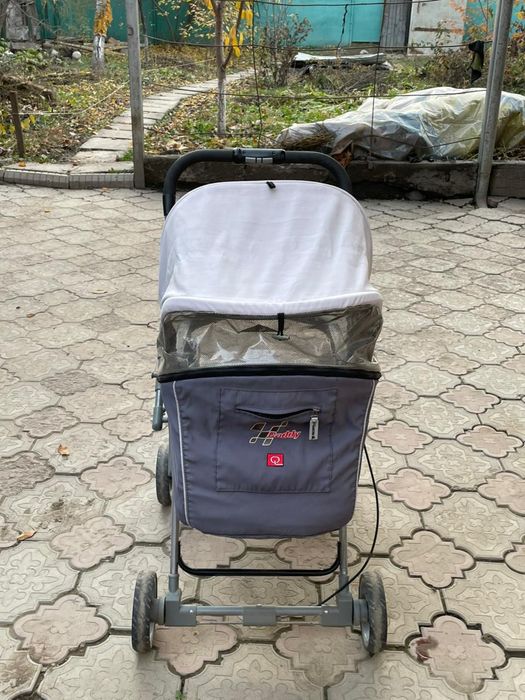 Продаётся детская коляска