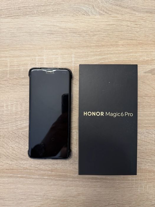 Honor magic 6 pro / Гаранция 14м. / Yettel / Пълен комплект + 3 кейса