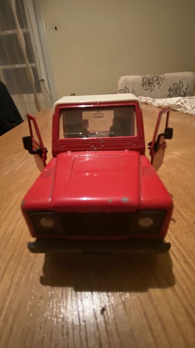 Vand macheta de colectie