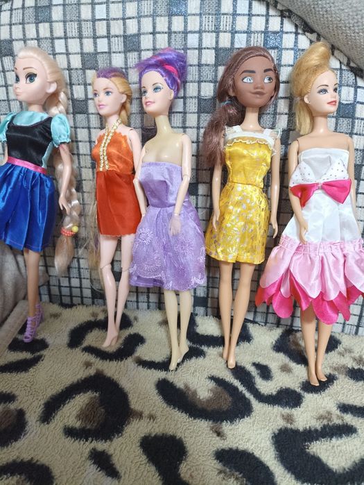 Куклы.   продам.