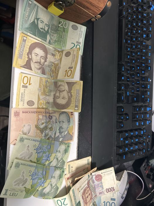 Продавам стари пари