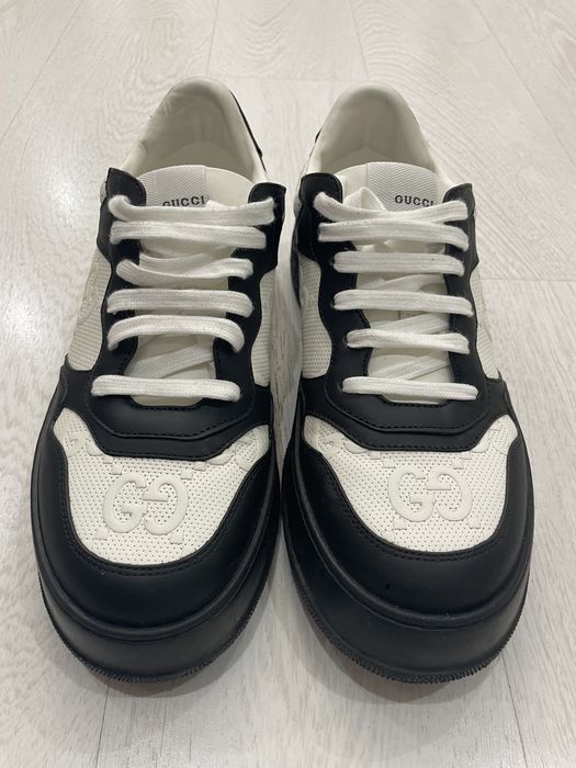 Кроссовки GU белые