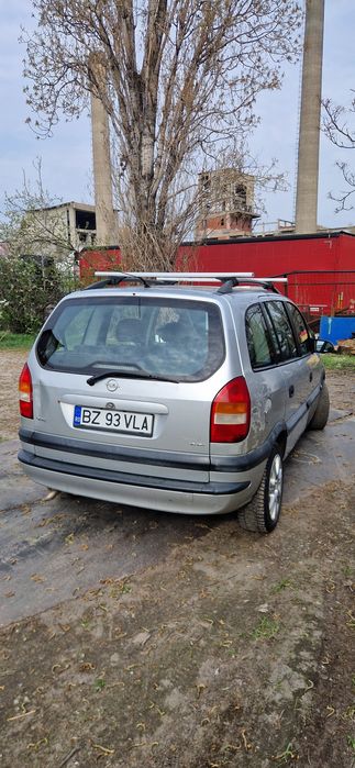 Opel Zafira 1.6 Benzina . GPL. 7 locuri . An 2000