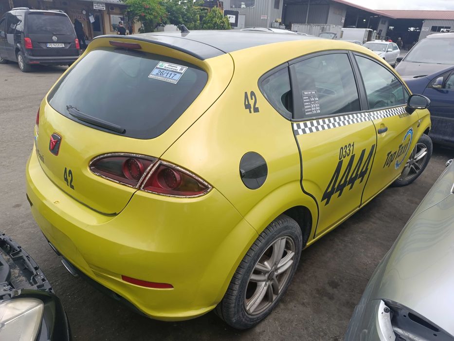 На части! Seat Leon 1.4