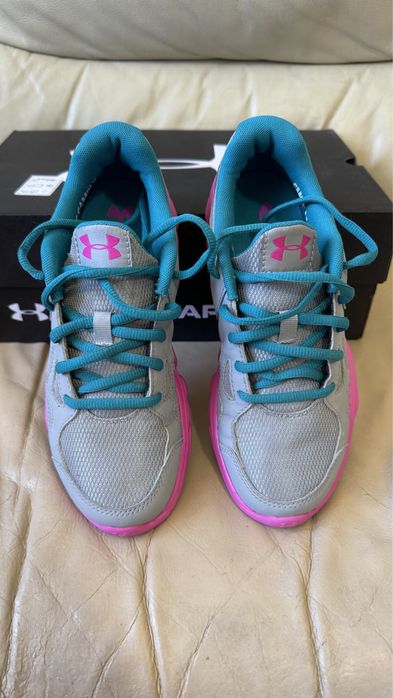 Under armour - детски /дамски маратонки