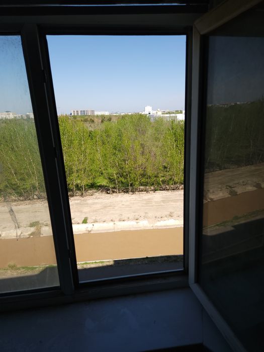 Uy o'zimniki!!!  7qavatli liftli domning 4-qavatida joylashgan 101m2