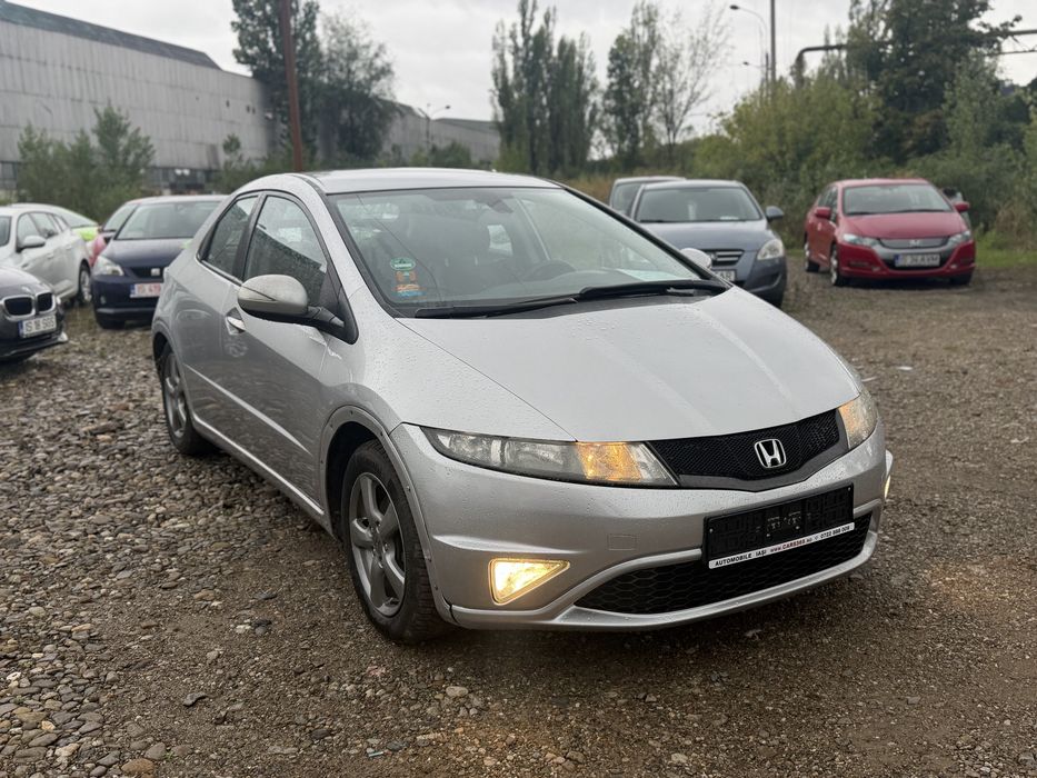 HONDA Civic 2010 — imagine 2