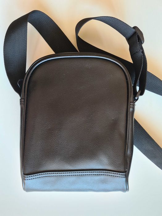 Чанта и шапка AC Milan, раница и чанта Barcelona, голяма раница