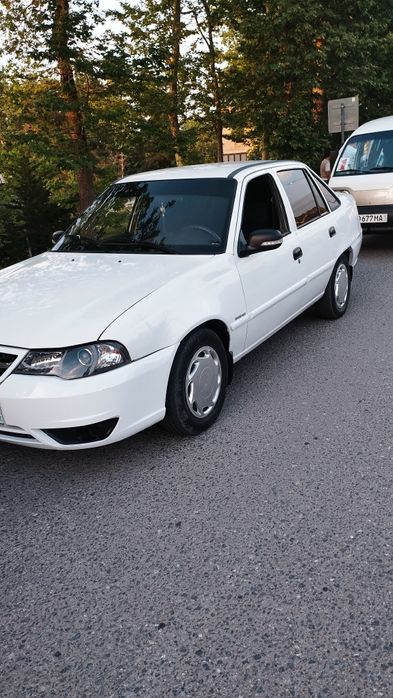 Nexia 2 1.6 super naxtga  barterga