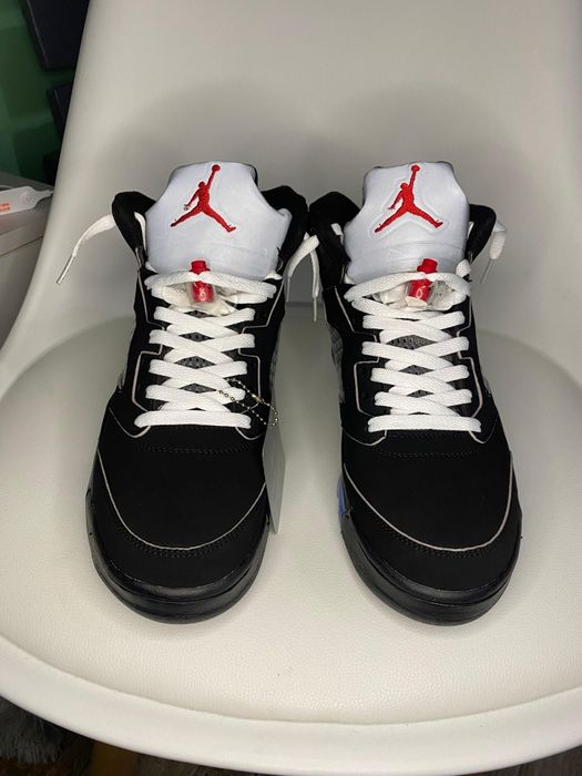 Jordan 5 Retro OG " Black Metallic Reimagined"