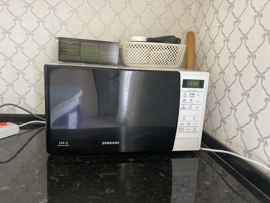 Продам срочно микроволновку