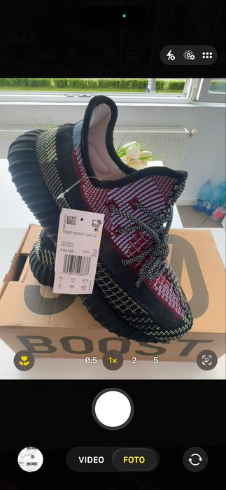 Yezzy boost  full box