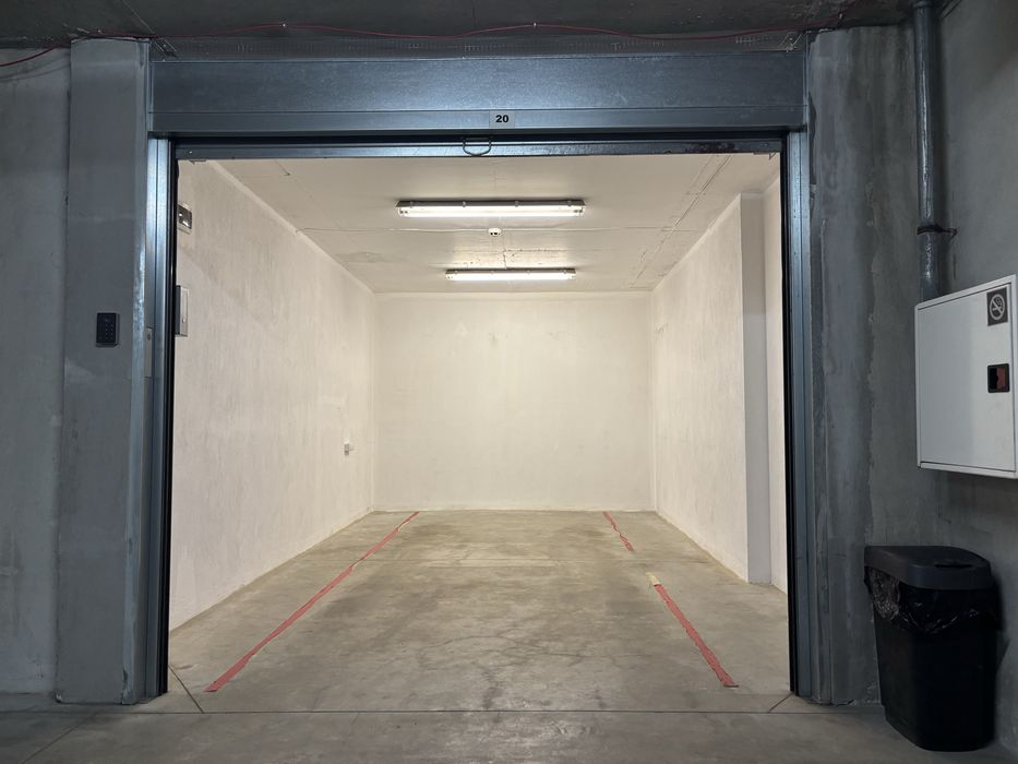 Гараж под наем Младост 3, София