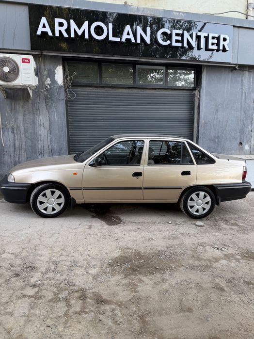 Daewoo Nexia 1 -