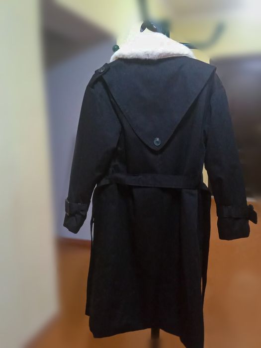 Продам пальто с мехом