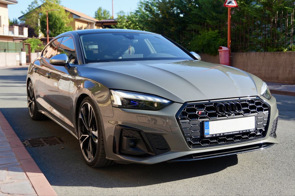 AUDI S5