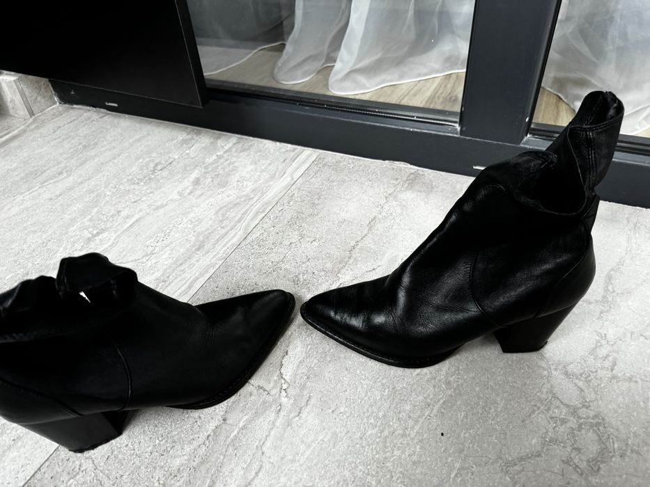 Ciocate Zara din piele