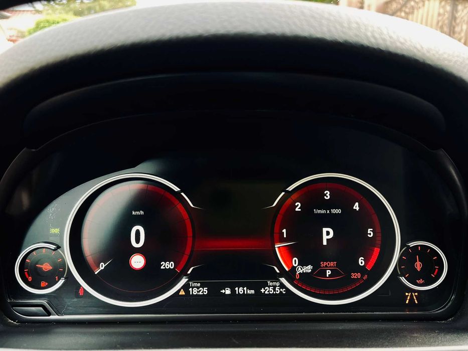 Fete usi bmw f10 f11 fete usi harman kardon