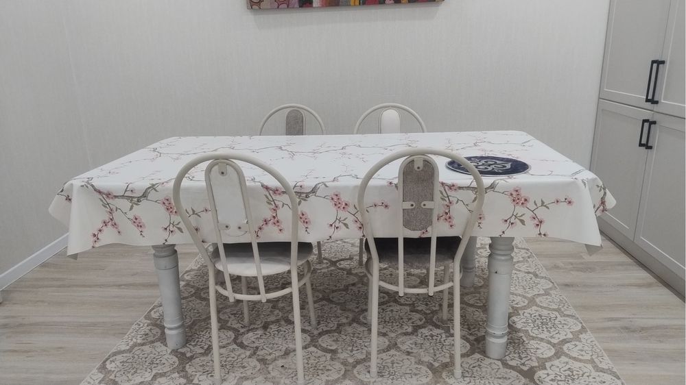 стол со стульями