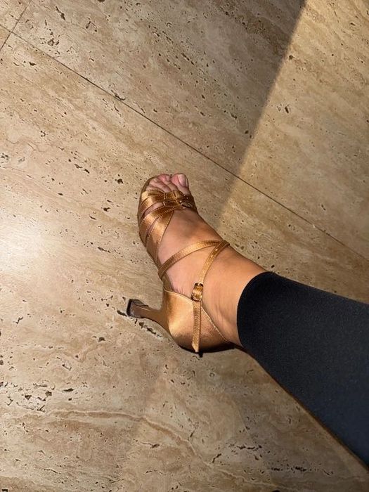 pantofi de dans latino