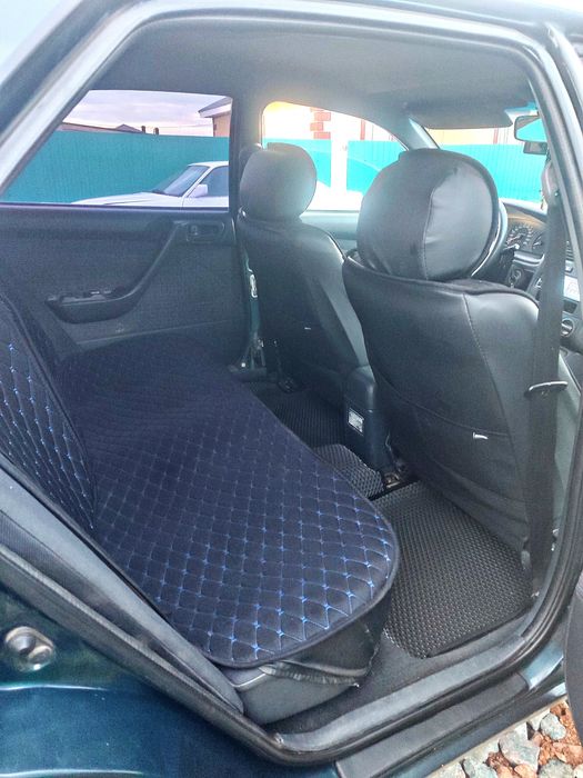 Toyota Carina E продам