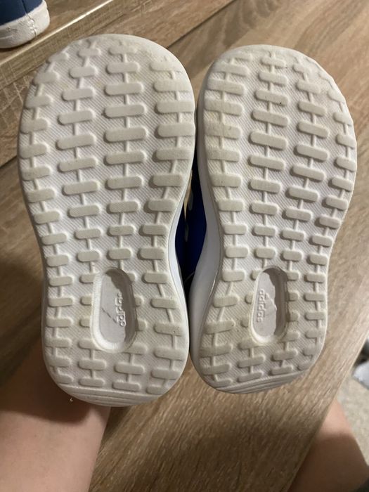 Adidasi sport pentru copii