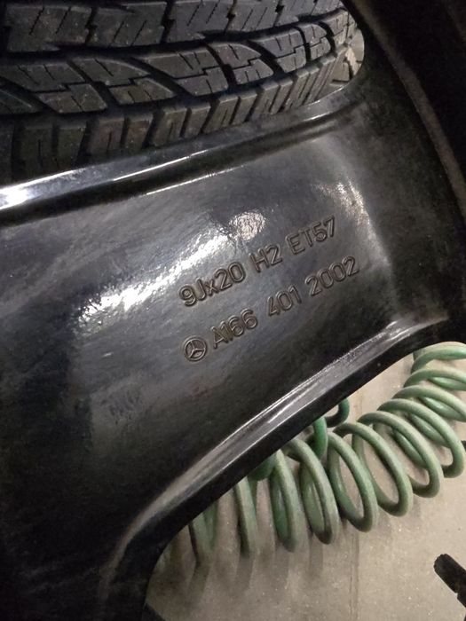 Оригинални AMG Джанти с гуми 20 цола за Mercedes ML GLE W166
Джантите