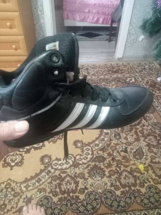 Отдам обувь на мальчика