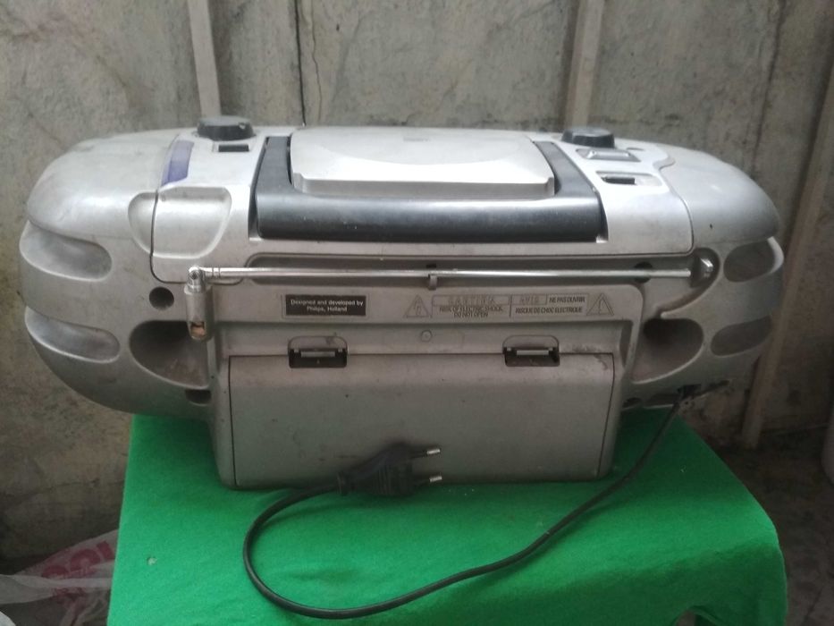 магнитола Philips магнитофон
