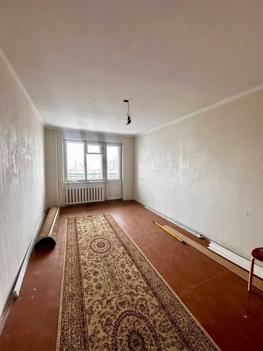 продам 2х комн кв район школа 10